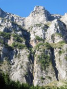 Ο επιβλητικός καταρράκτης που το μήκος του φτάνει τα 300 μέτρα